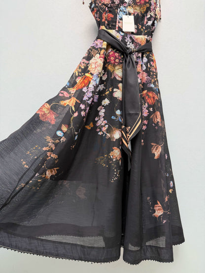 26Vintage-Style Oil Painting Floral Camisole Dress