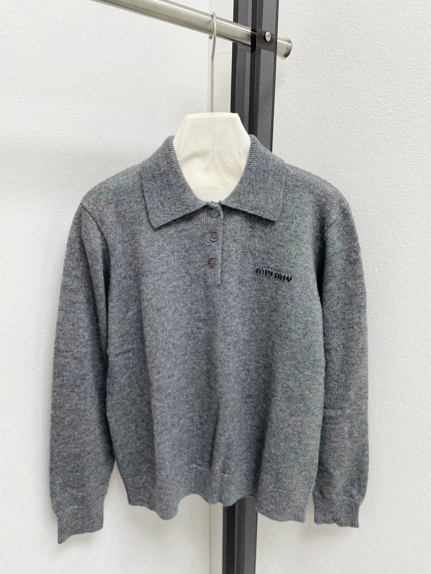 25fw Alphabet jacquard lapel half cardigan