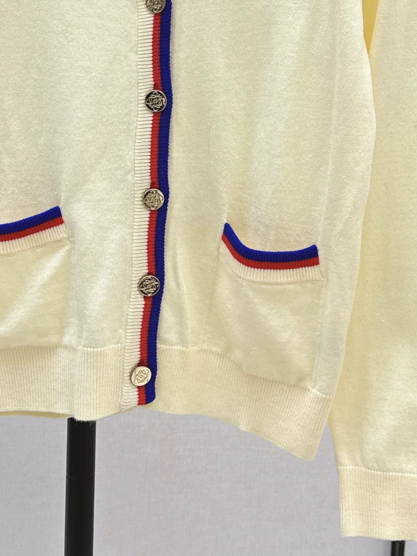 25fw Embroidered decorative cardigan