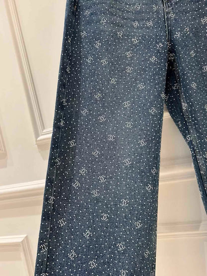 Heavy-duty pearl-studded pants