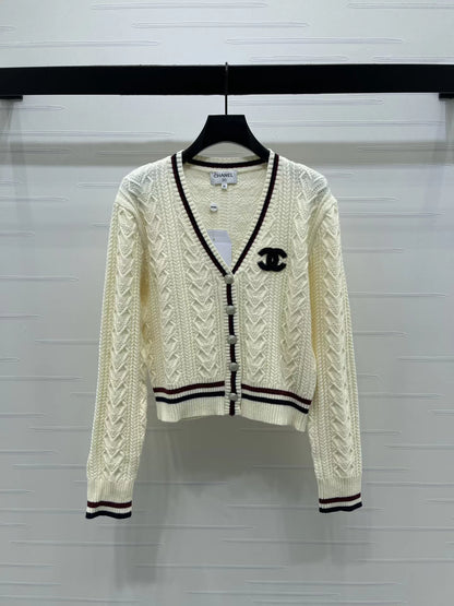 Cable Knit V-Neck Cardigan