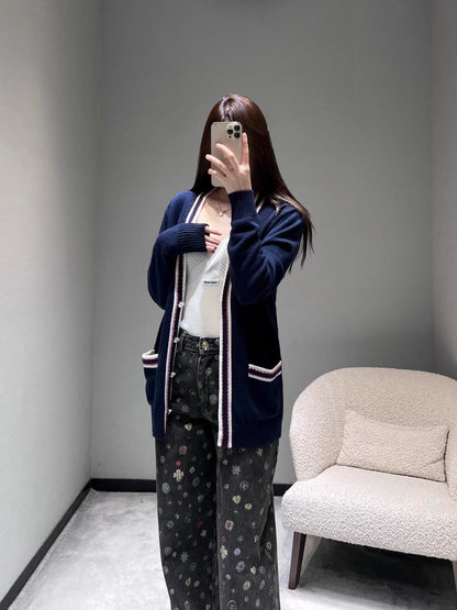 Preppy style color-blocked cardigan