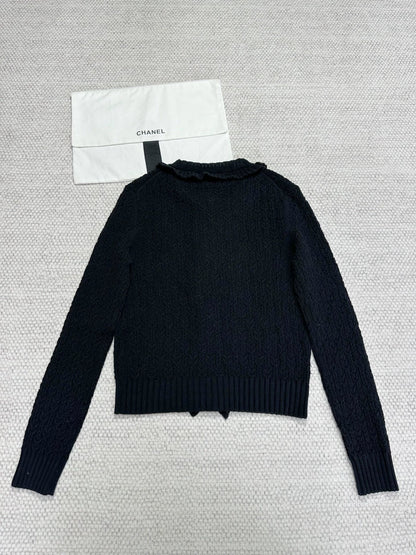 Ruffled Knit Cardigan/belted shorts