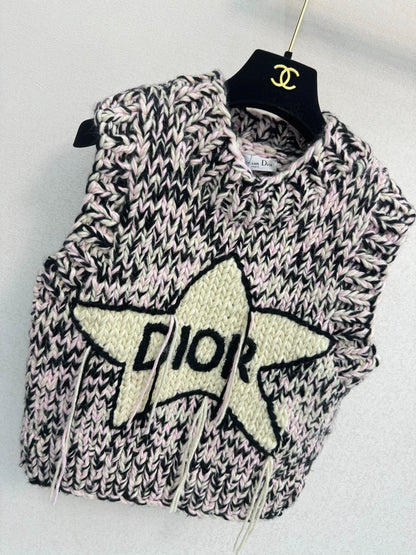 Five pointed star knitted vest