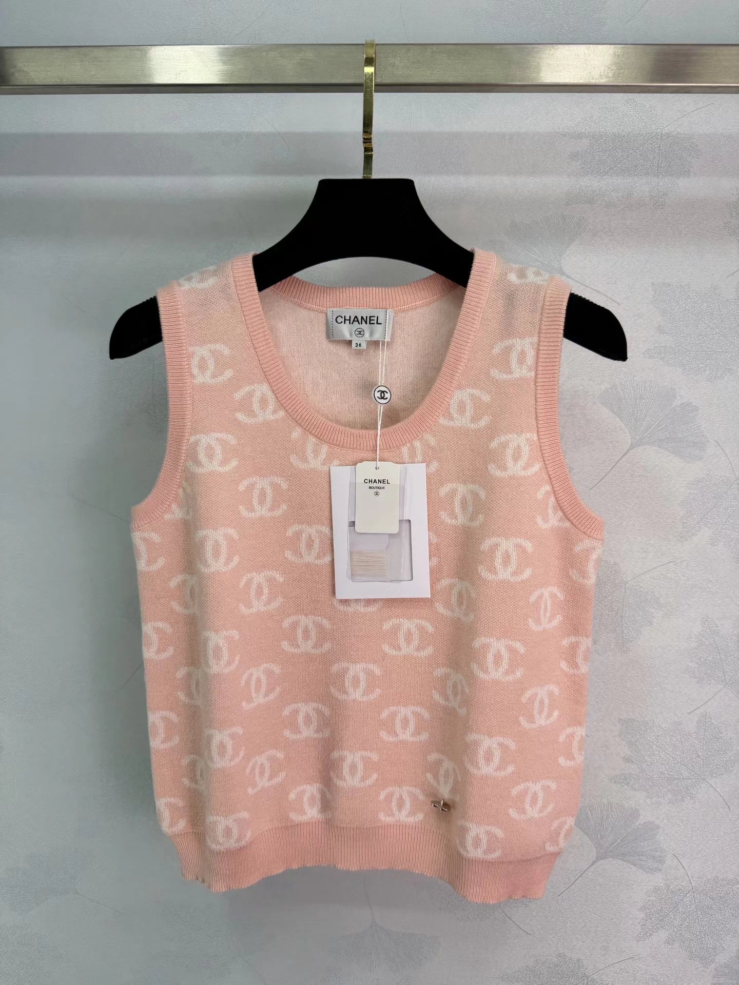 Double C Knit Vest