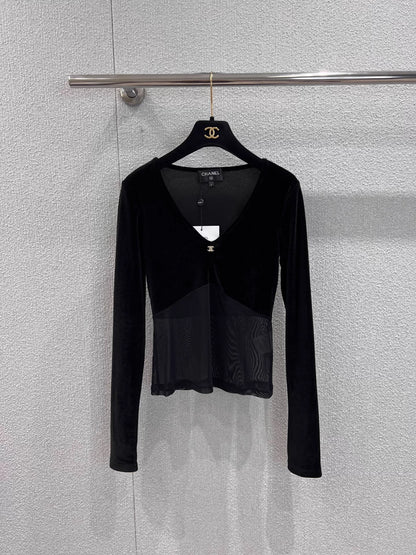 Mesh-paneled base layer