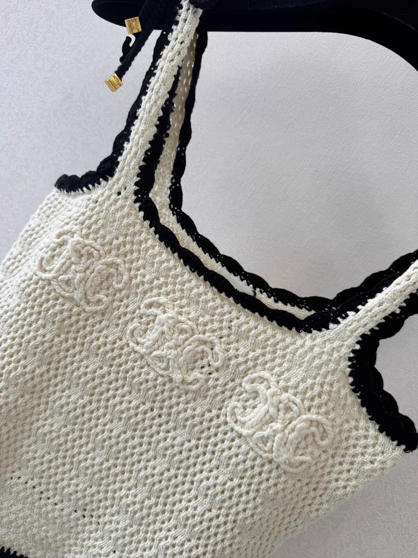 26ss Crocheted Openwork Knit Vest
