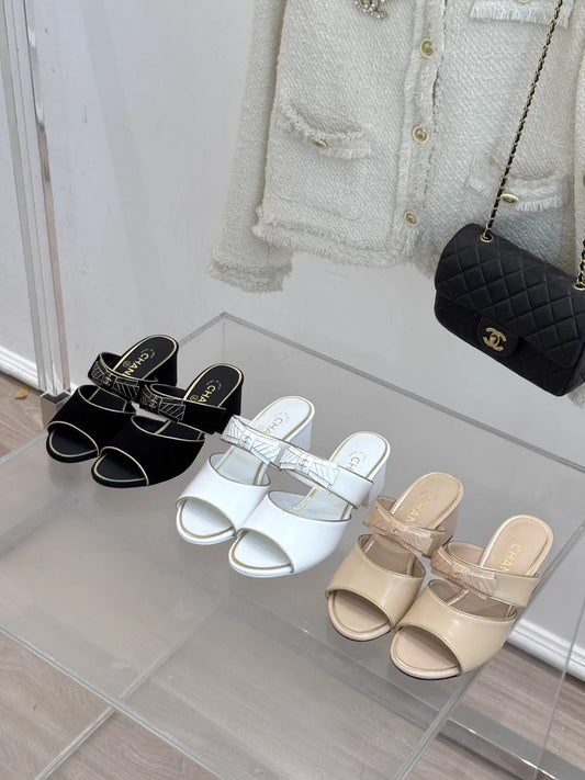 Double C Bow Chunky Heel Sandals