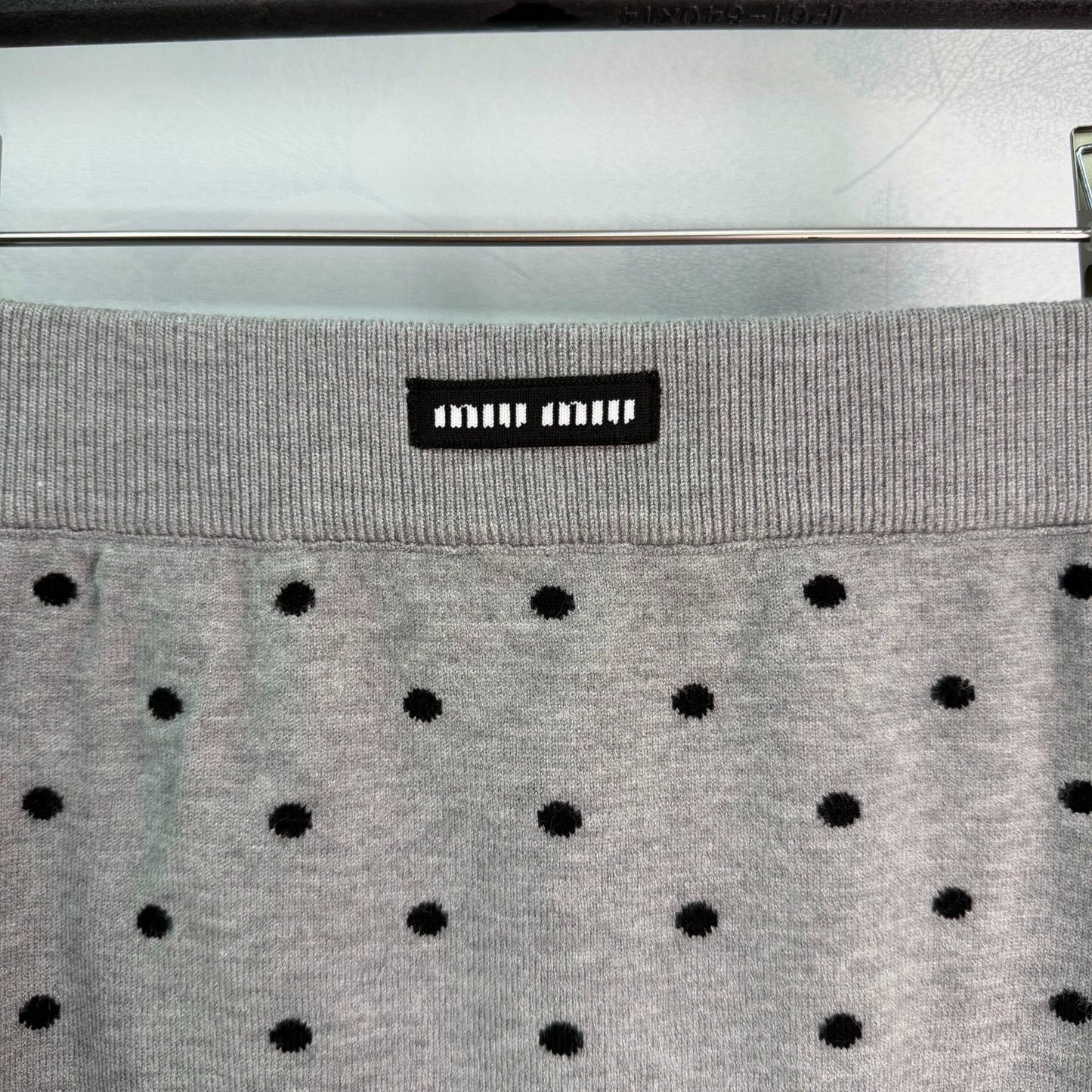MiuMiu/26 Early Fall New Polka Dot Knit Long-Sleeve Cardigan and Mini Skirt Set