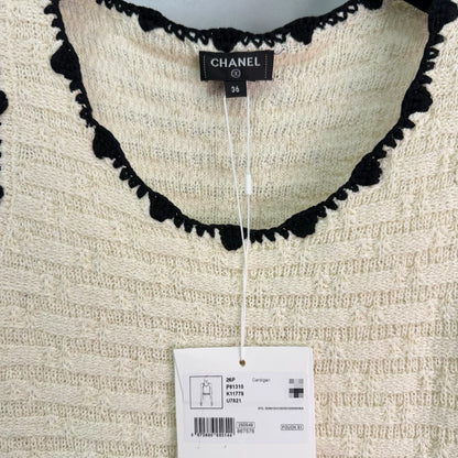 U-neck vest