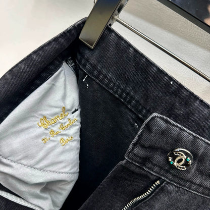 Chanel/26 New Straight-Leg Denim Mid-Length Pants