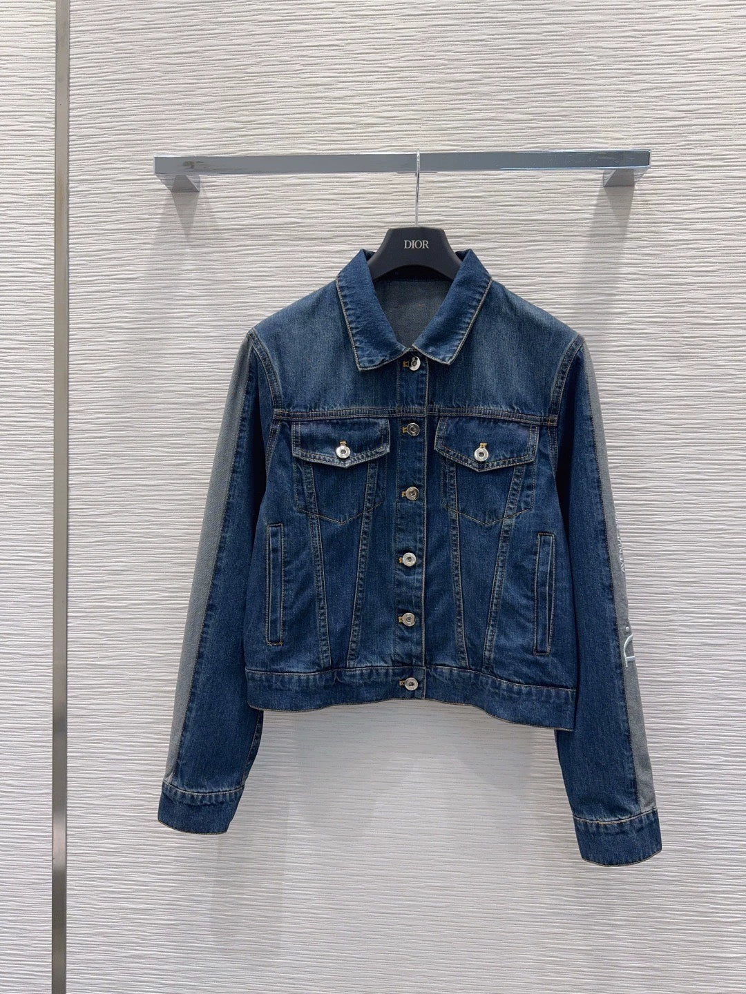 26New Denim Set
