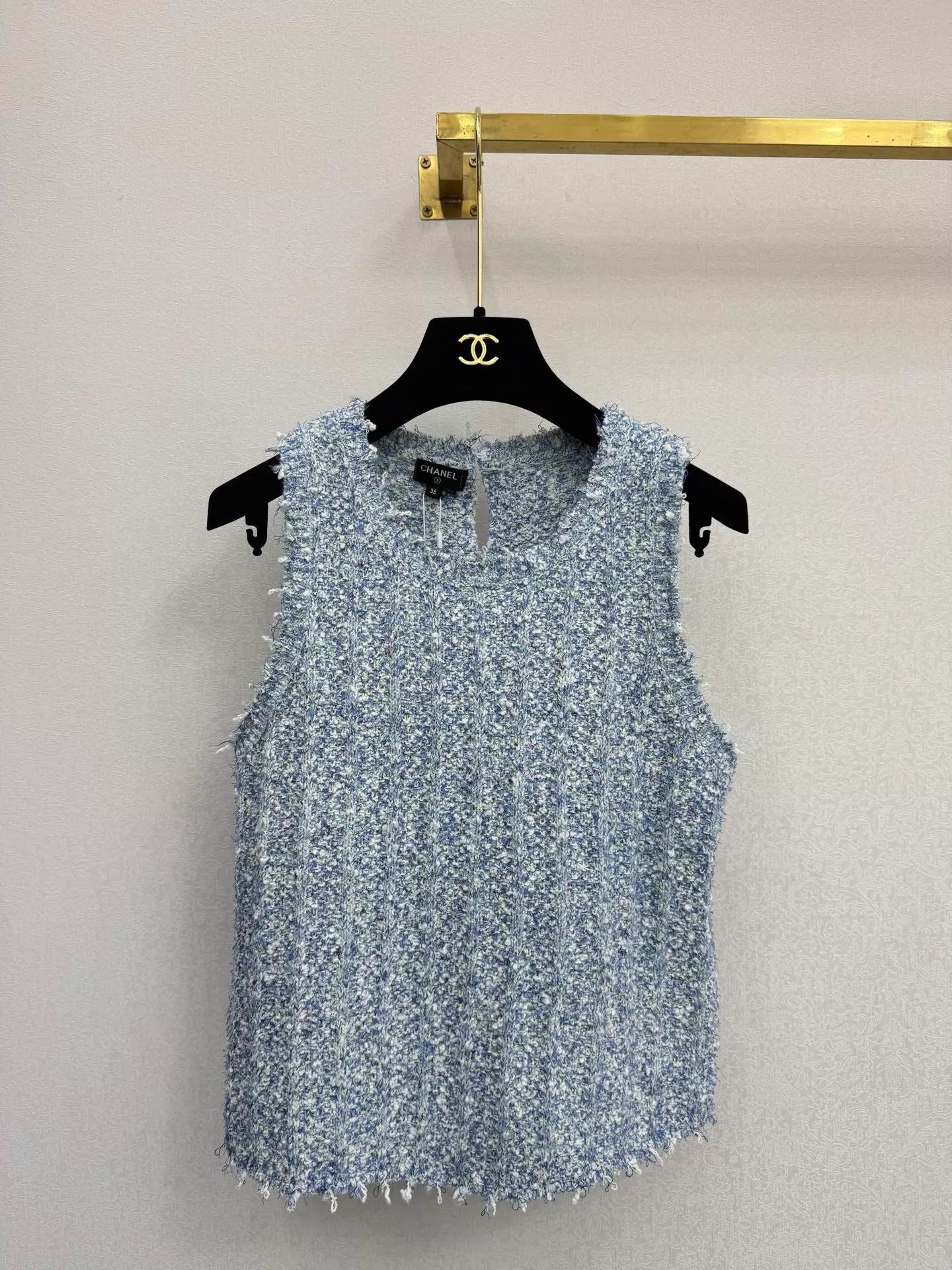 Sleeveless Top