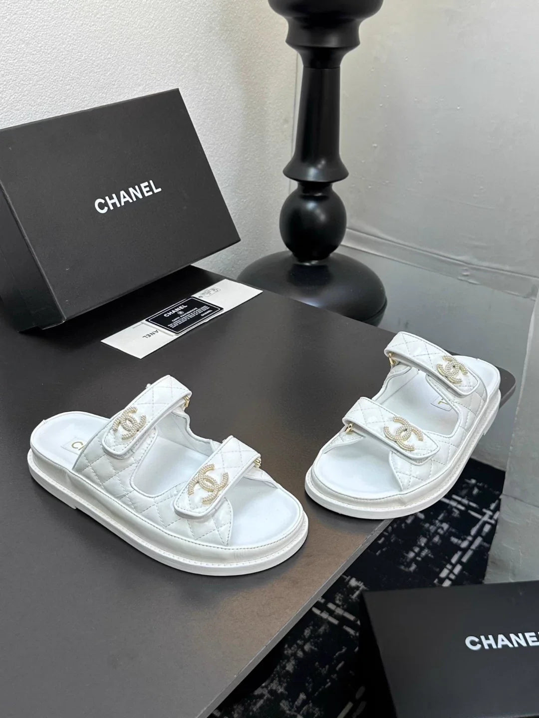 Velcro beach flip-flops