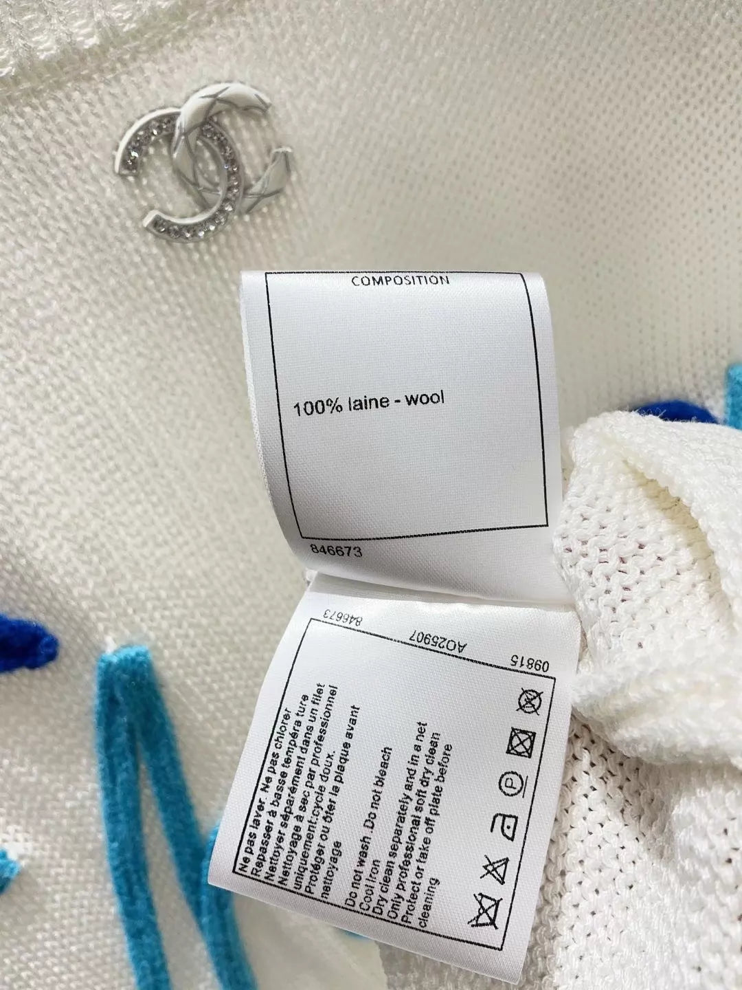 26ss Embroidered Crochet Vest