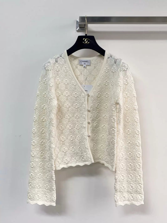 26ss V-neck knit cardigan