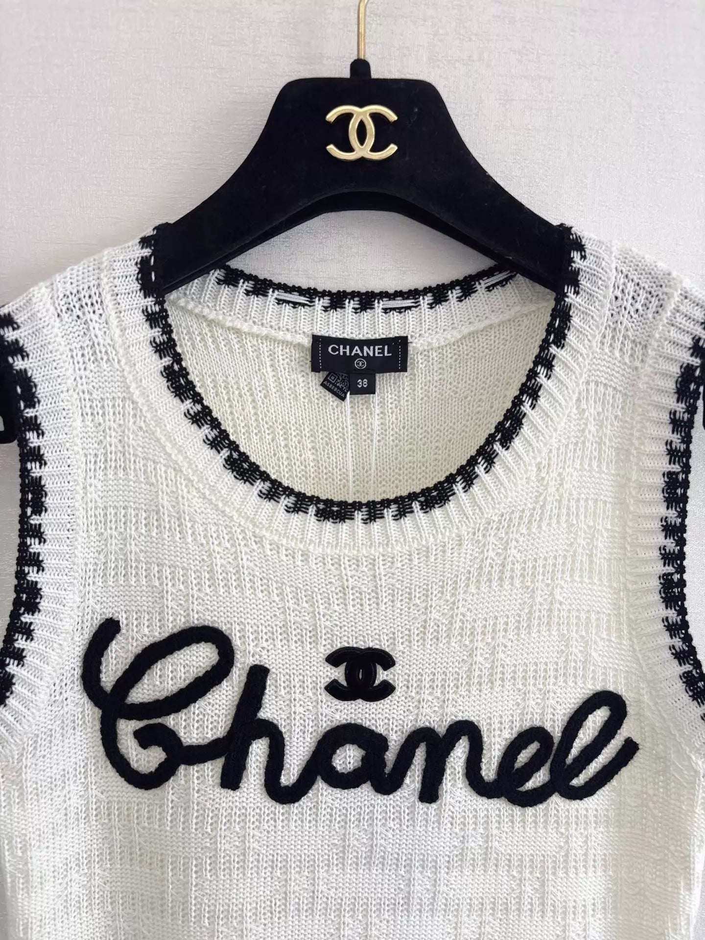 26ss Letter logo knitted vest