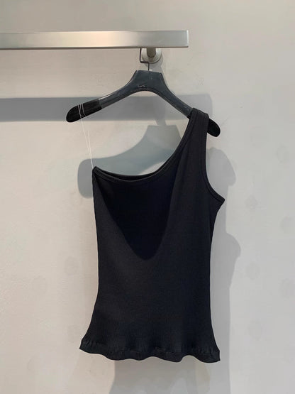 One-shoulder knit vest