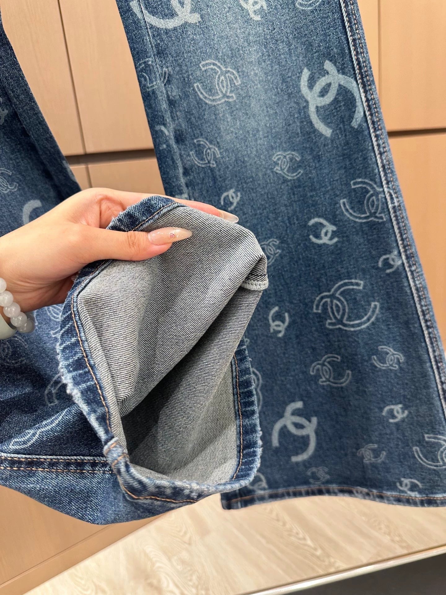 25fw flared jeans