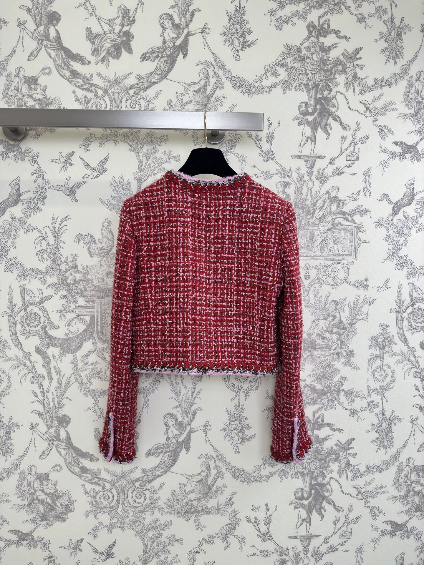 Camellia flower brooch woven outer jacket