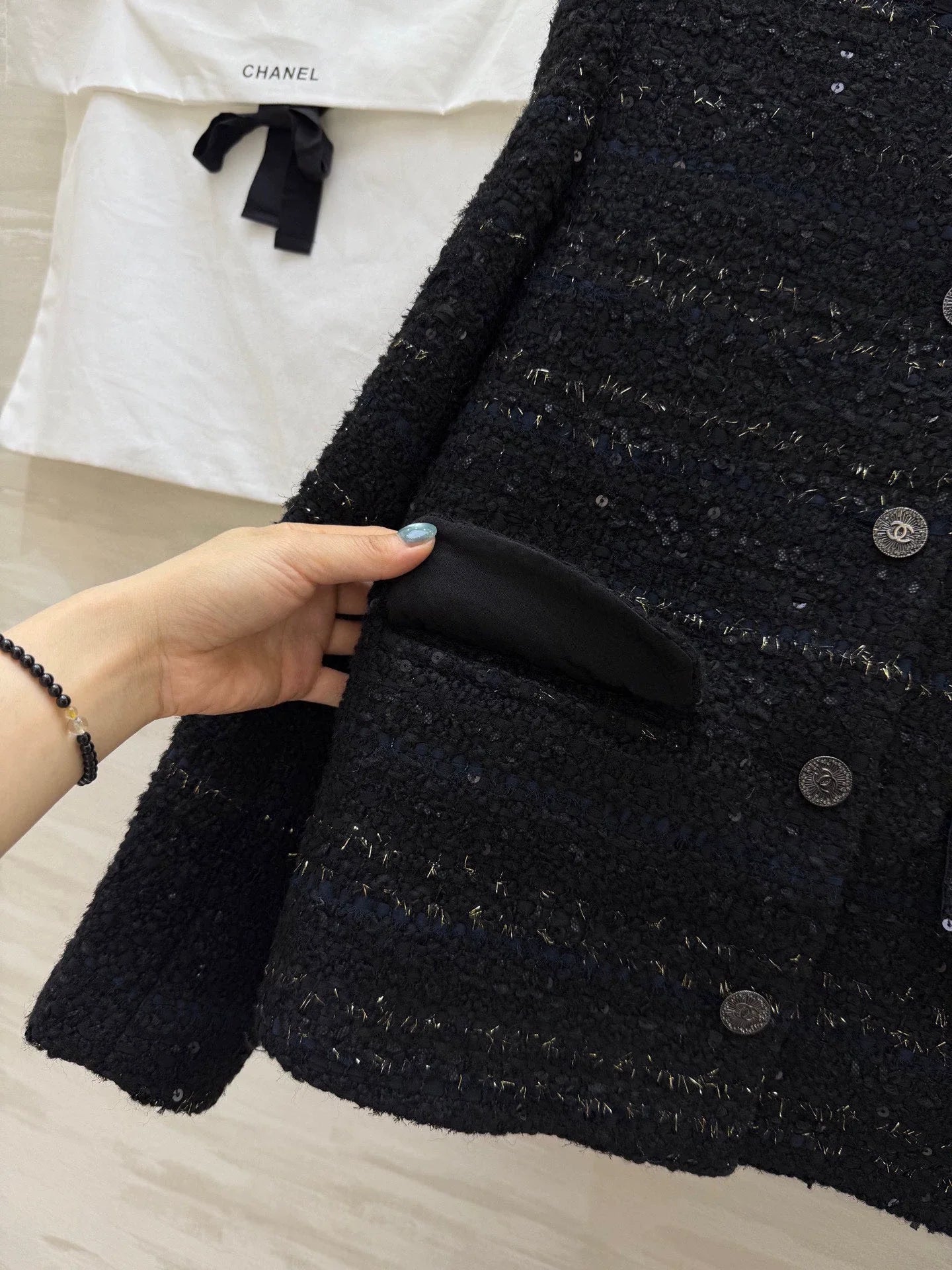 Knitted tweed jacket