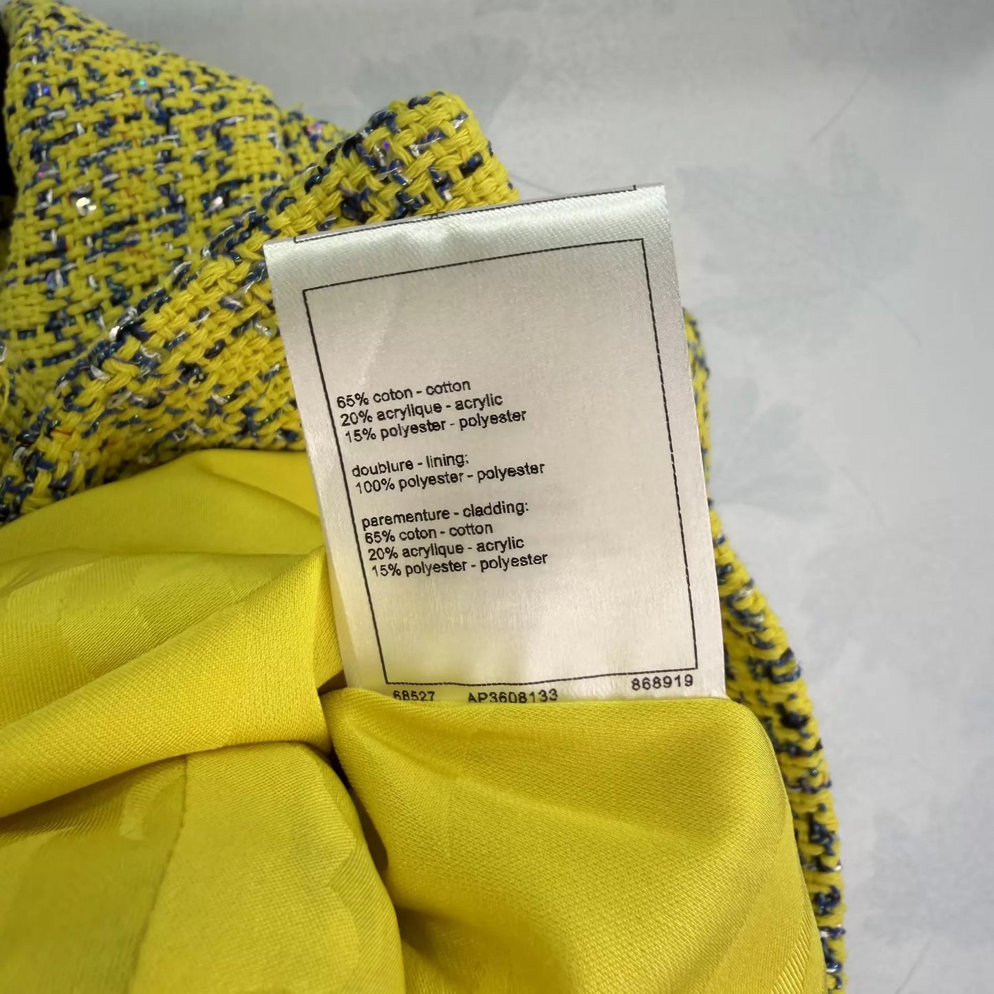 26ss Lemon yellow coat