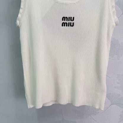 Embroidered Knit Vest