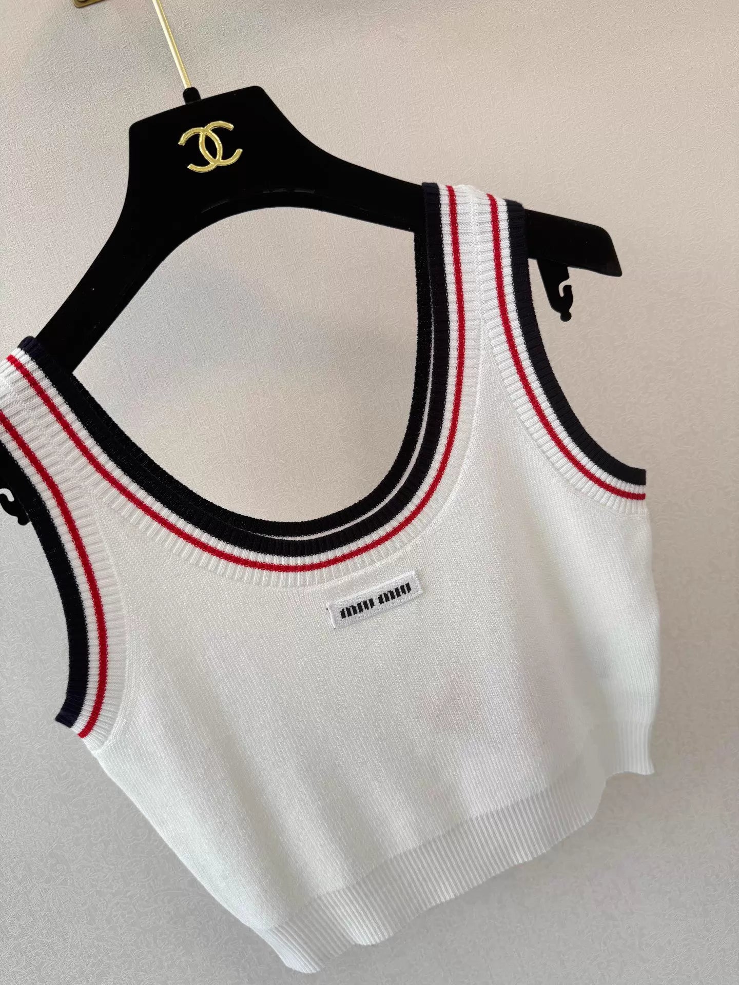 26ss Knitted Sleeveless Vest