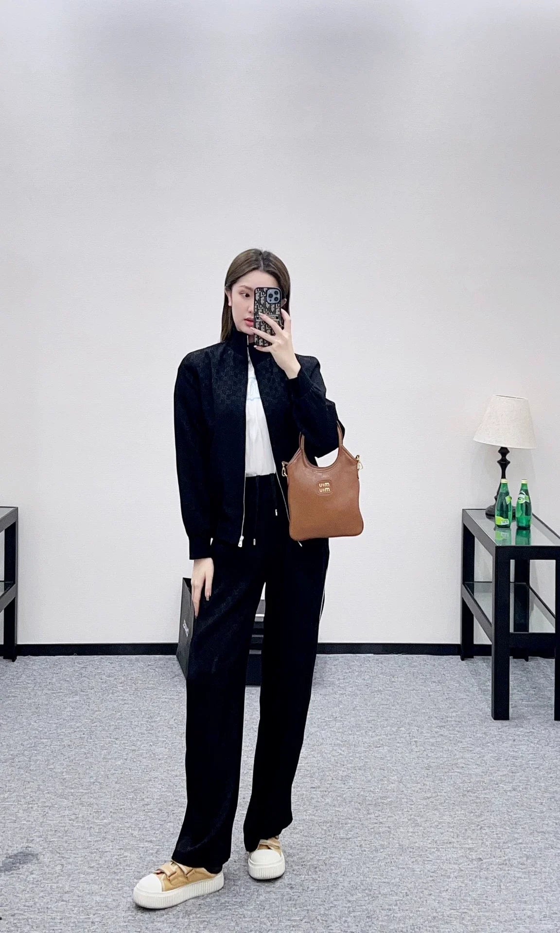 Jacquard suit