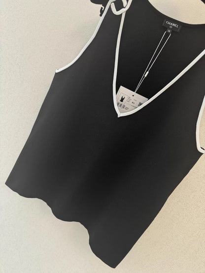 26ss V-neck sleeveless vest