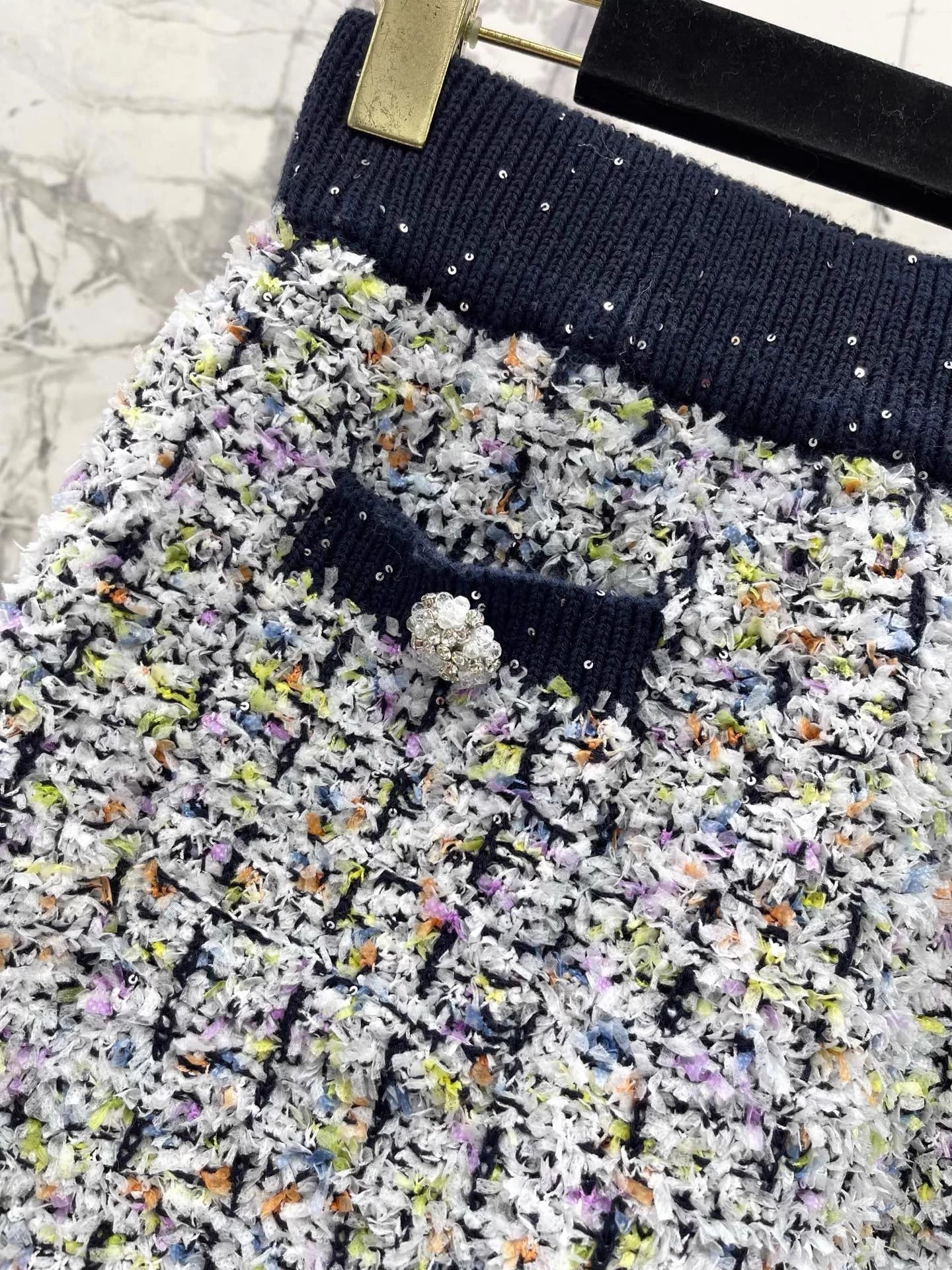 Knitted cardigan/vest/skirt