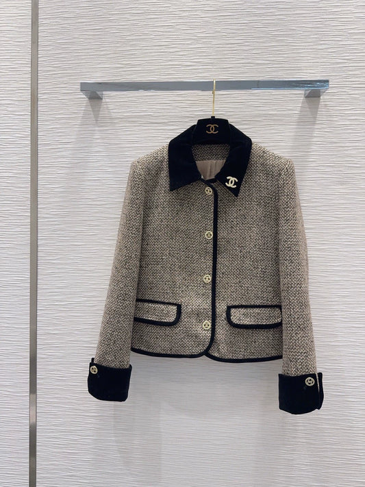 26Long-Sleeve Jacket with Logo