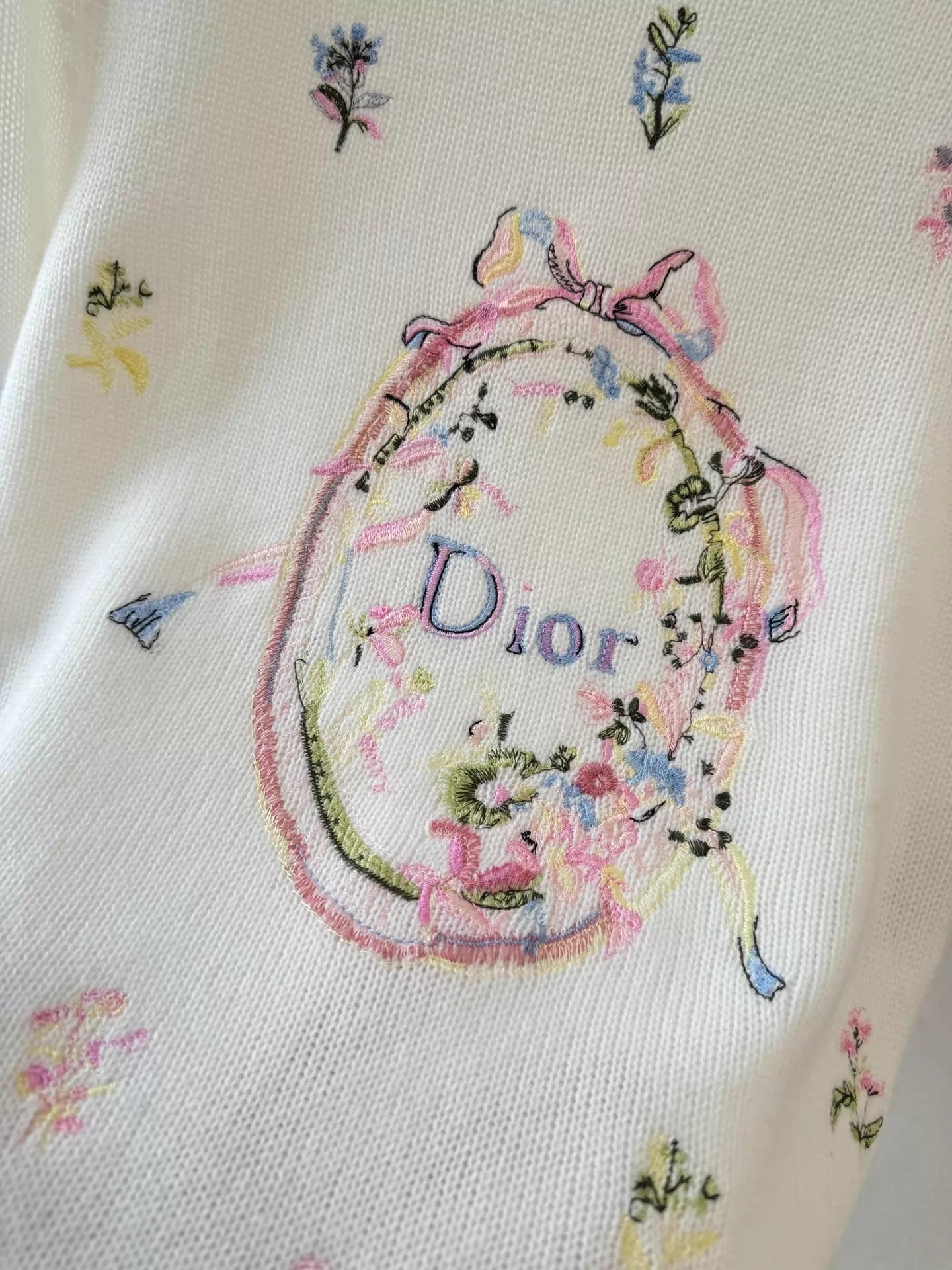 26ss Floral Embroidered Knit Sweater