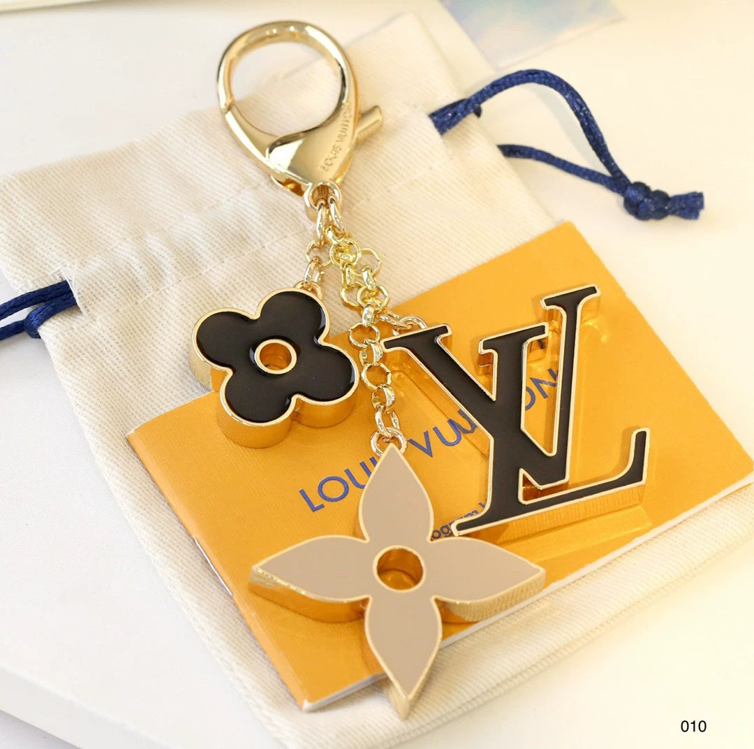 26ss Chain keychain