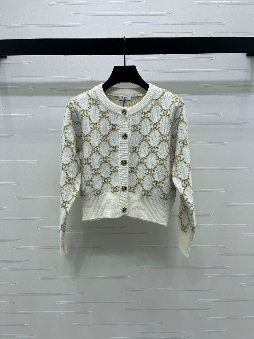 Jacquard knitted cardigan