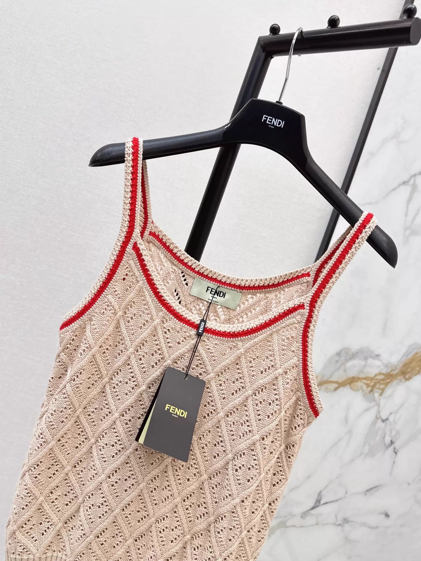 26ss tank top