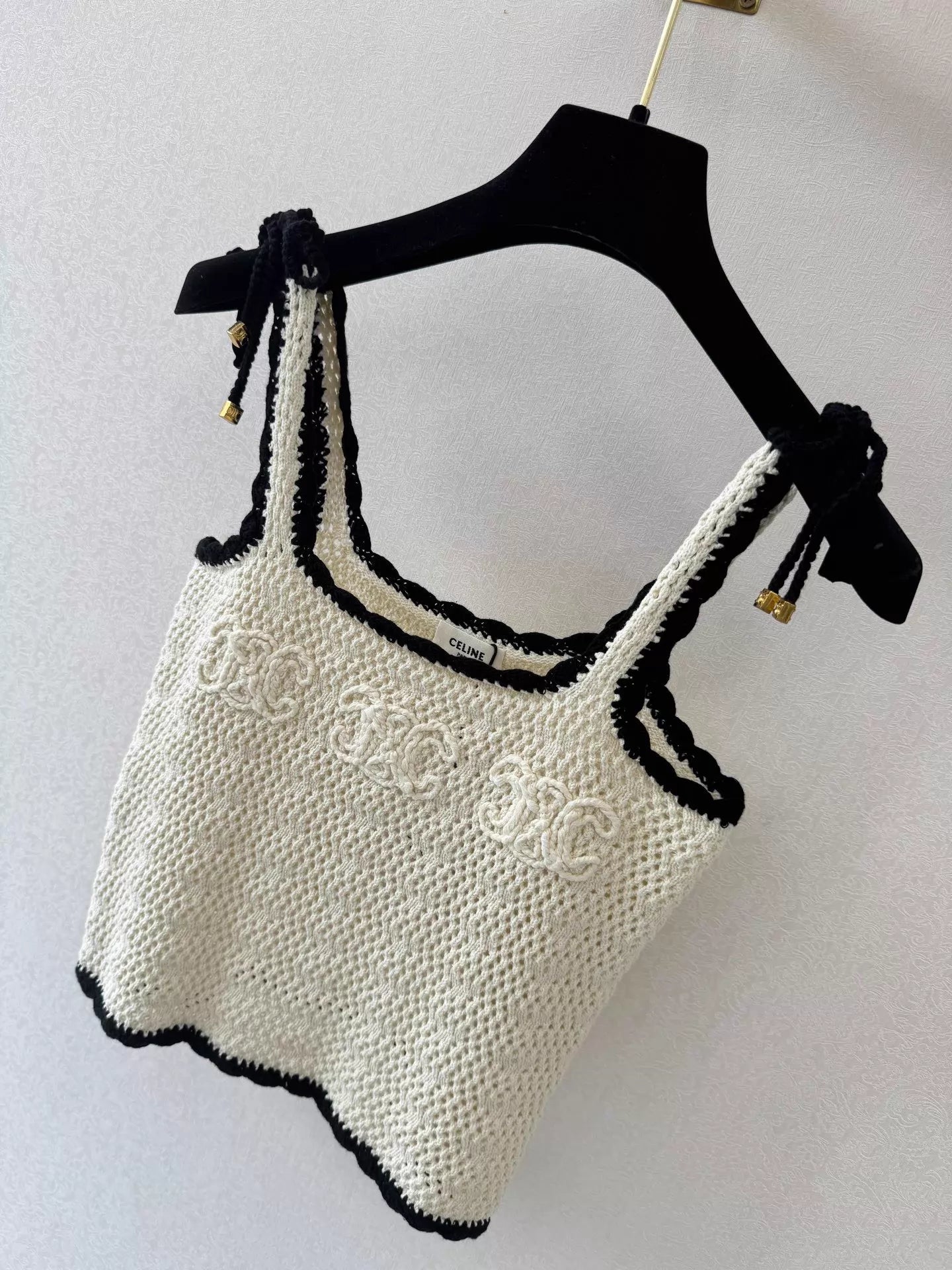 26ss Crocheted Openwork Knit Vest