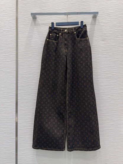 26New Printed Denim Trousers