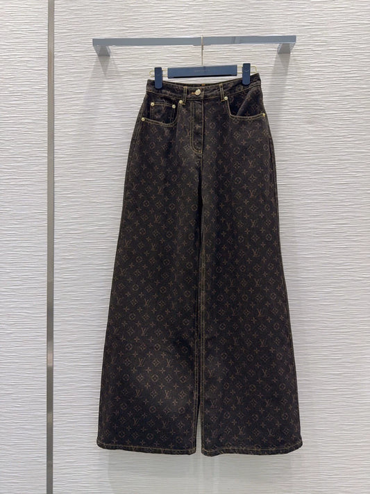 26New Printed Denim Trousers