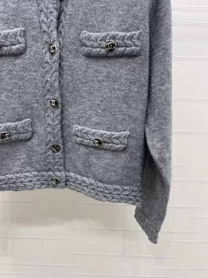 3D Cable Knit Cardigan