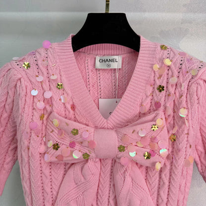Bow-Tie Knit Sweater