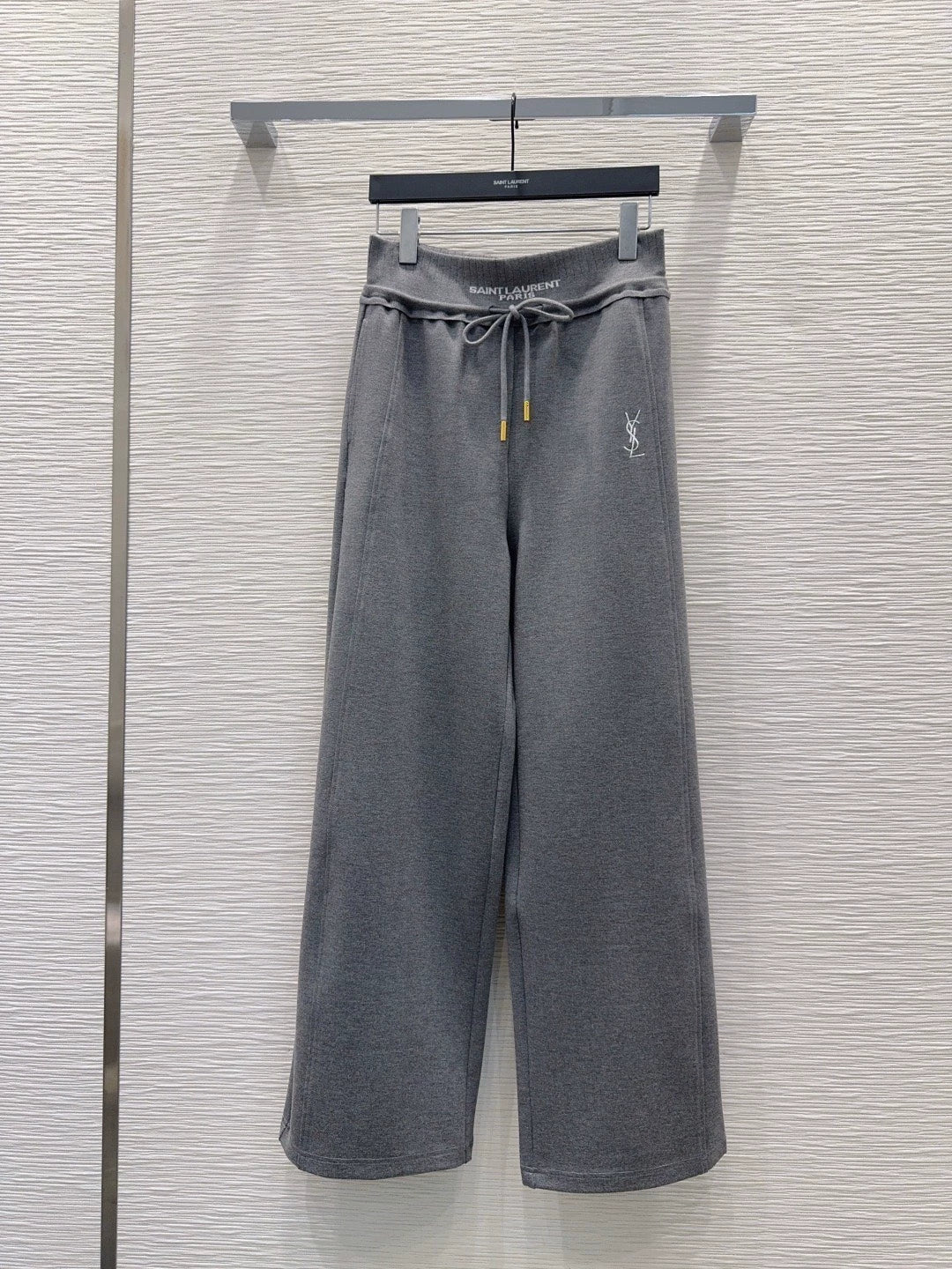 26Casual Trousers with Embroidered Logo and Drawstring
