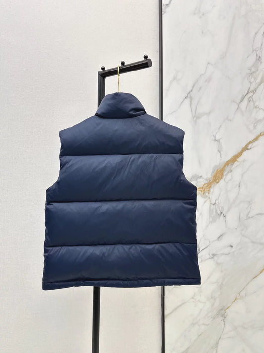 Stand-up collar down vest