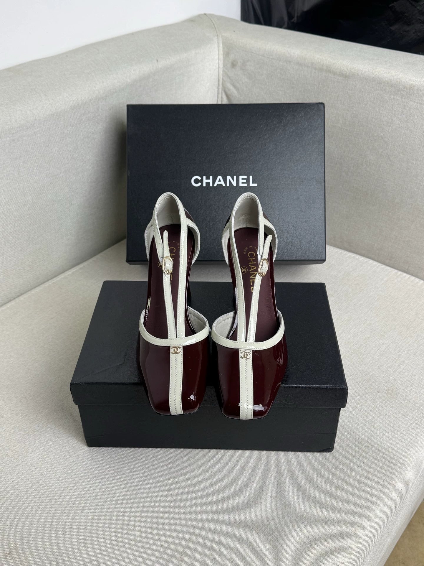 26ss Chunky Heels