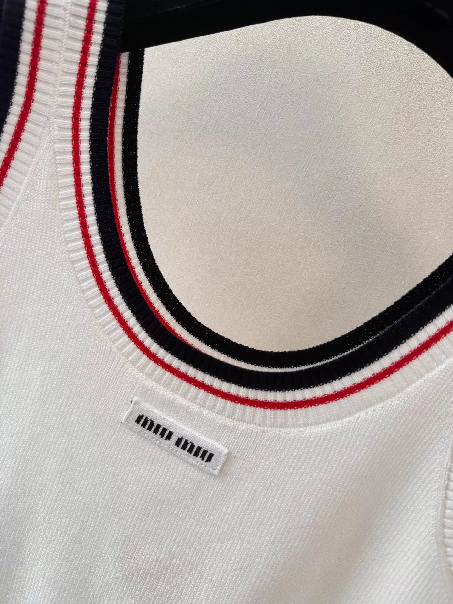 26ss Knitted Sleeveless Vest