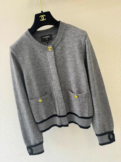 Grey Knitted Short Cardigan