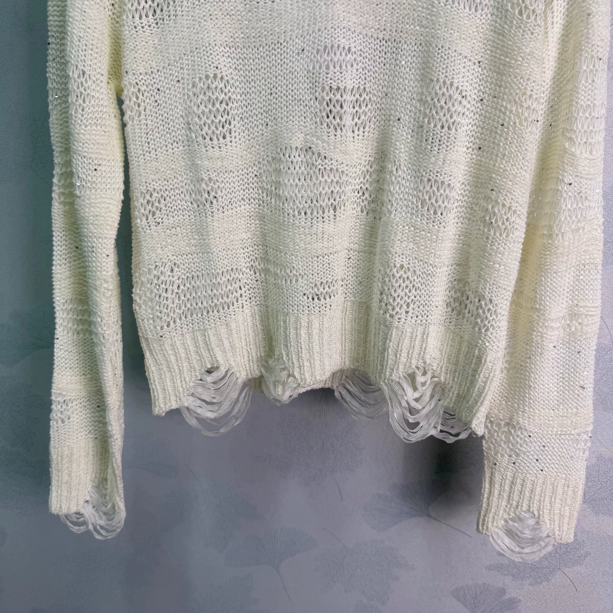 Chanel / 26 Early Autumn New Hollow Knit Sweater
