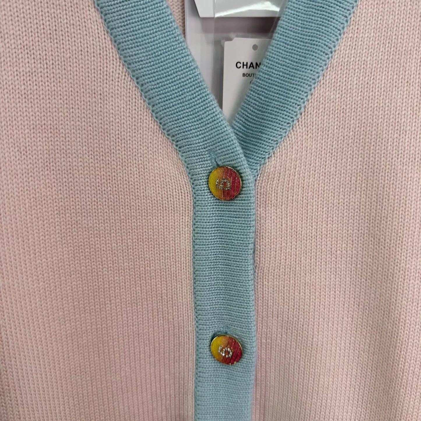 Color-blocked V-neck Cardigan