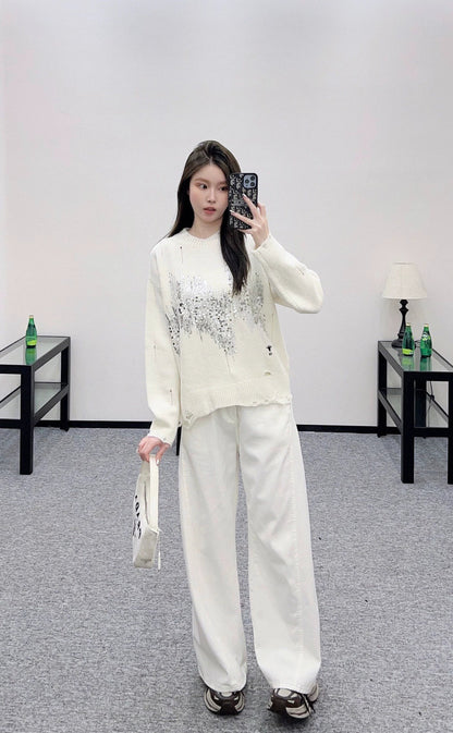 25fw Broken hole sequin round neck sweater