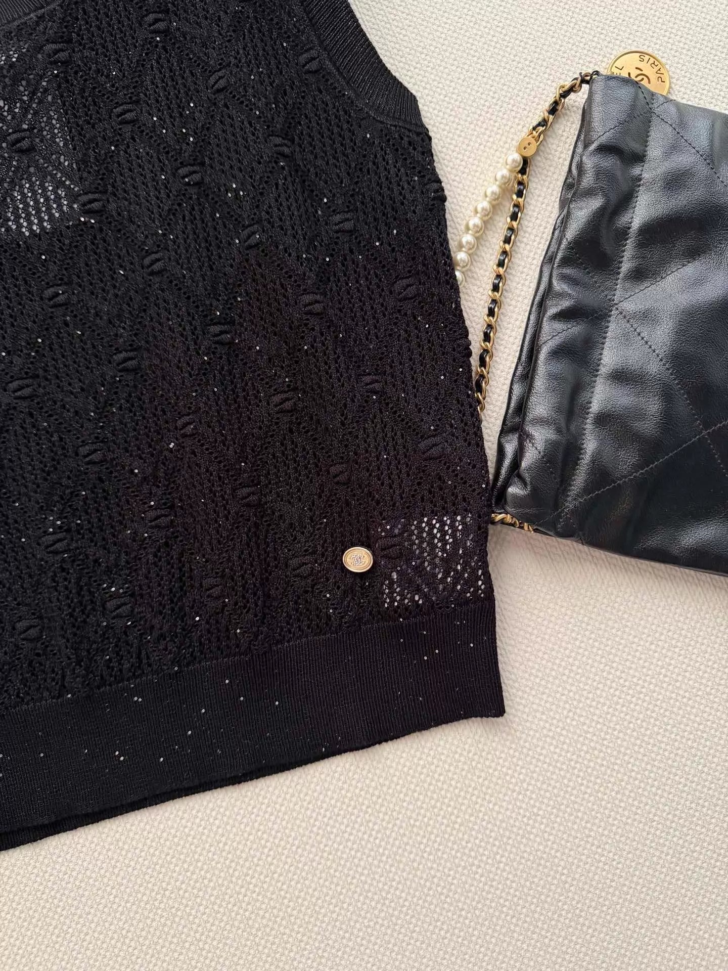26ss Hollow-out knitted vest
